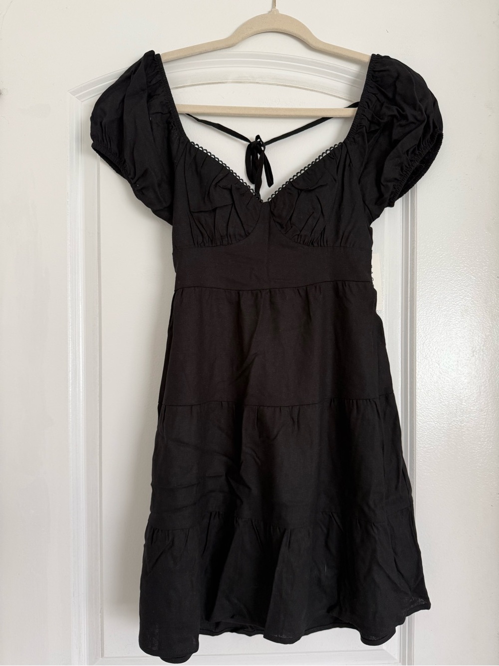 PacSun Black Puff-Sleeve Short Tiered Dress Tie Back